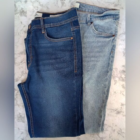2 Denim Skinny Jeans Light & Dark Wash Size 12 - Picture 1 of 13